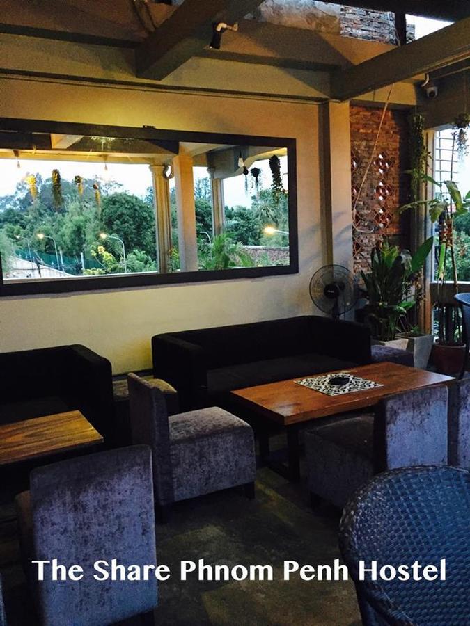 The Share Phnom Penh Hostel Dış mekan fotoğraf