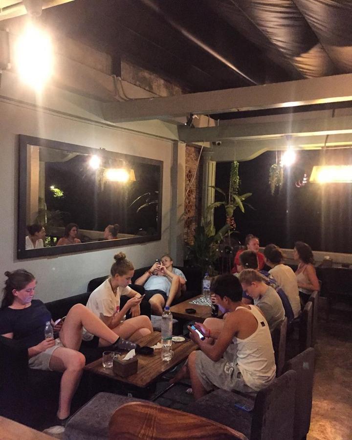 The Share Phnom Penh Hostel Dış mekan fotoğraf
