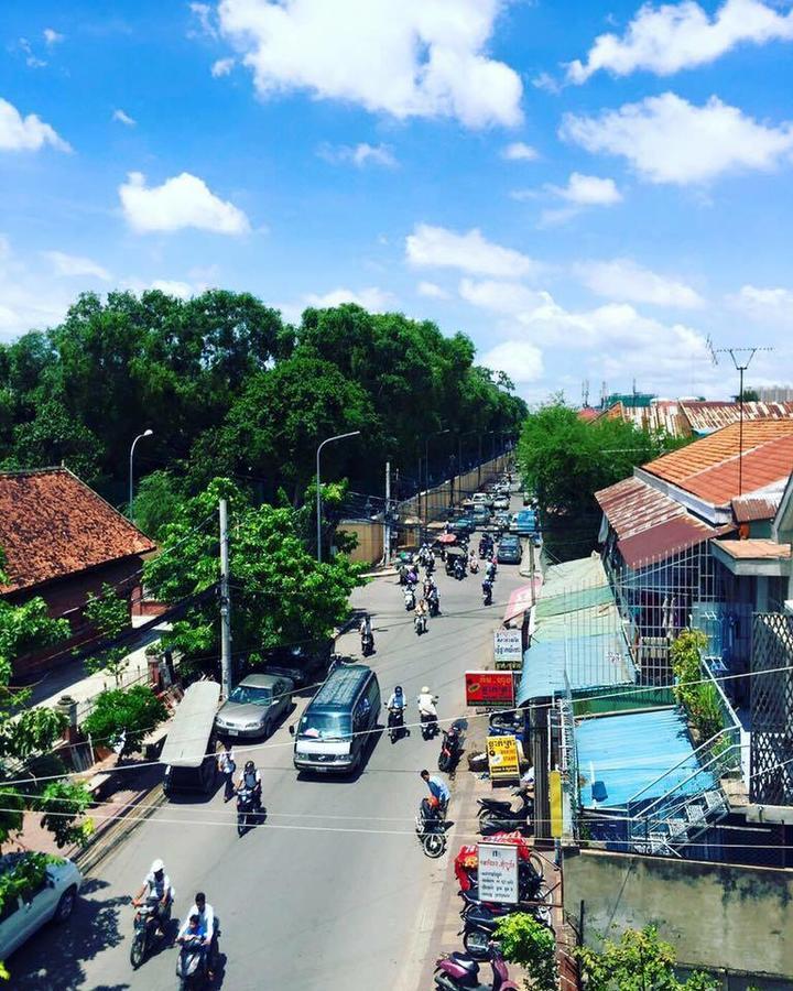 The Share Phnom Penh Hostel Dış mekan fotoğraf